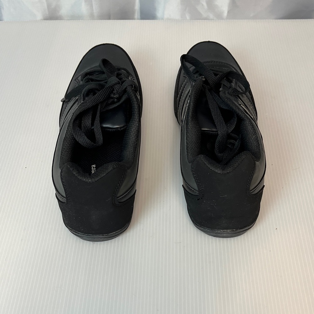Men's Black Athletic Shoes v2276 - Picture 4 of 10